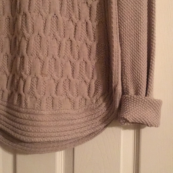 Max Studio Cream Sweater - Picture 2 of 4